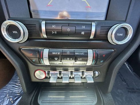 Used 2019 Ford Mustang Premium RWD image 19