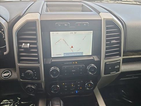 Used 2019 Ford F150 Lariat image 13