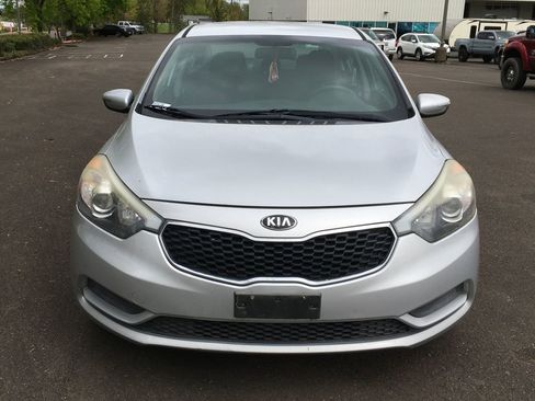 Used 2016 Kia Forte LX w/ LX Popular Plus Package FWD image 9