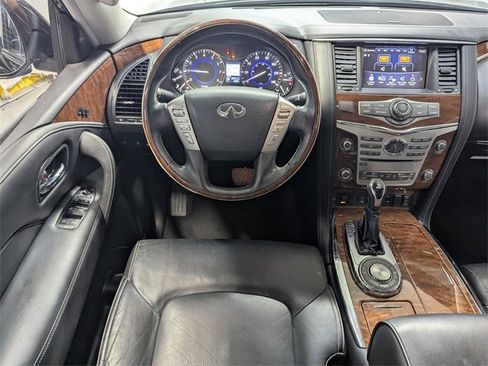 Used 2019 INFINITI QX80 Luxe w/ 22" Wheel Package image 7