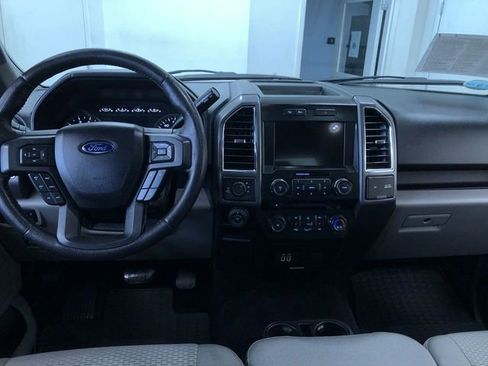 Used 2016 Ford F150 XLT w/ Equipment Group 302A Luxury AWD/4WD image 12