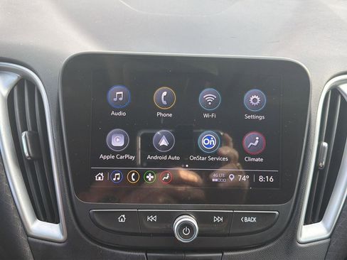 Used 2022 Chevrolet Malibu LT w/ Sport Edition FWD image 7