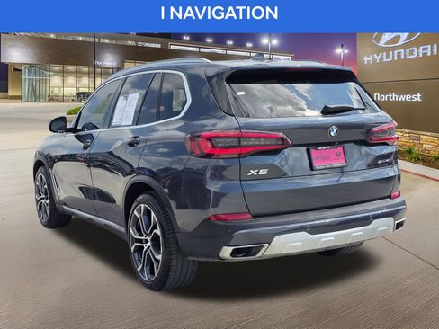 Used 2022 BMW X5 sDrive40i w/ Premium Package RWD image 9