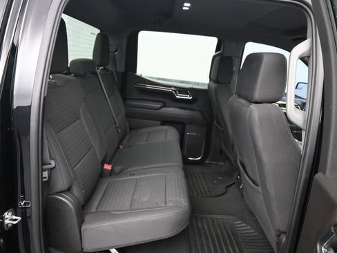 Used 2024 Chevrolet Silverado 1500 LT AWD/4WD image 6