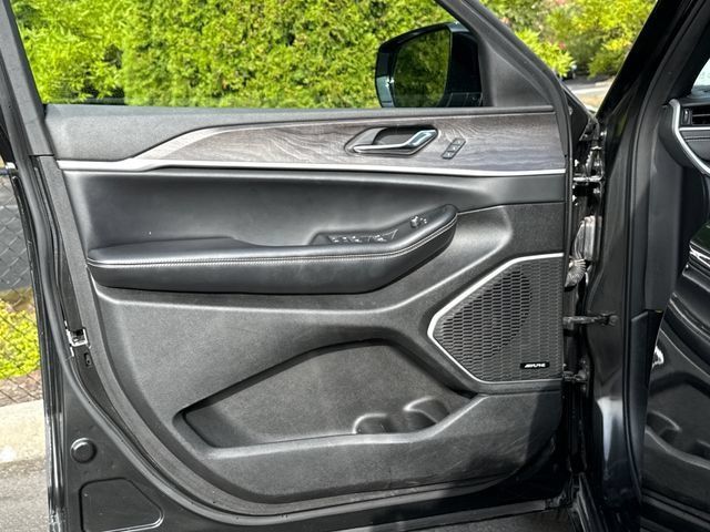 Used 2024 Jeep Grand Cherokee Limited 4xe AWD/4WD image 21