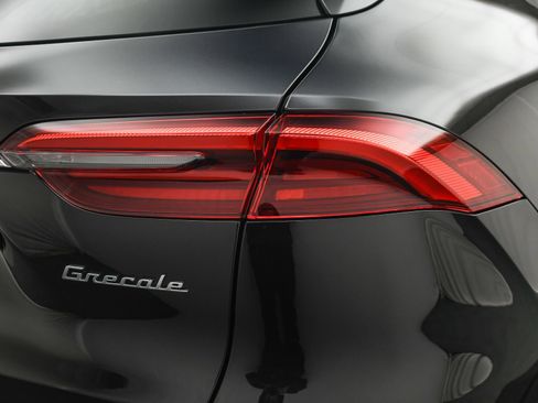 New 2025 Maserati Grecale GT AWD/4WD image 24