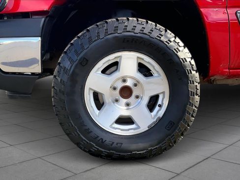 Used 2005 Chevrolet Silverado 1500 LS w/ Light Duty Power Package image 9