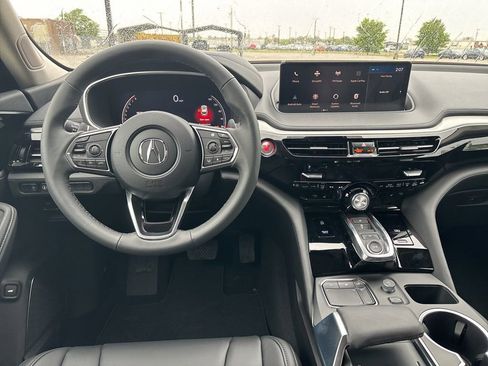 Used 2024 Acura MDX SH-AWD image 11