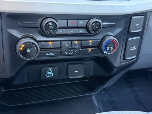 Used 2025 Ford F350 XLT w/ FX4 Off-Road Package AWD/4WD image 31