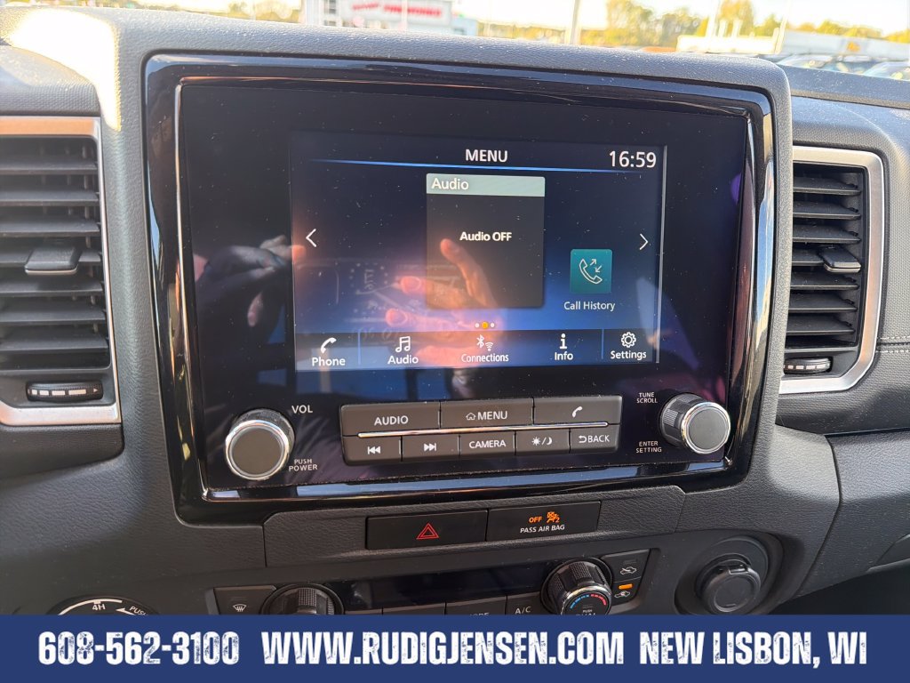 Used 2022 Nissan Frontier SV AWD/4WD image 18