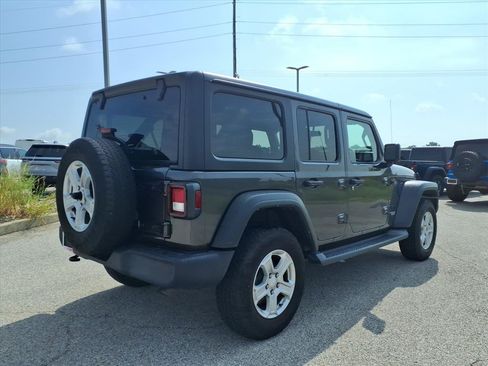Used 2021 Jeep Wrangler Unlimited Sport w/ Cold Weather Group AWD/4WD image 3