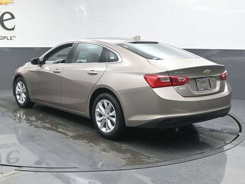 Used 2025 Chevrolet Malibu LT FWD image 35
