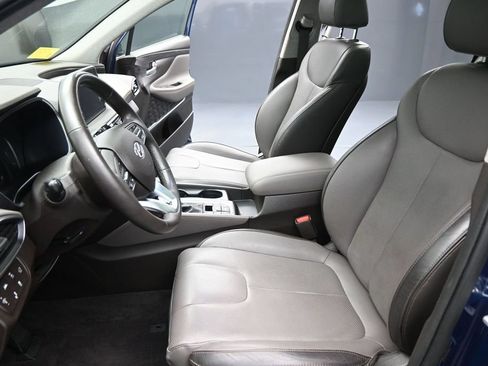 Used 2019 Hyundai Santa Fe AWD image 10