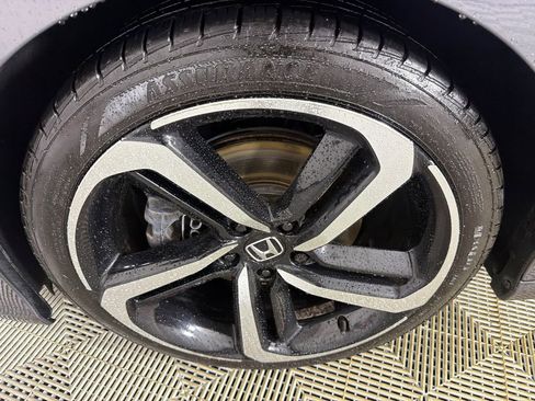 Used 2020 Honda Accord Sport image 11