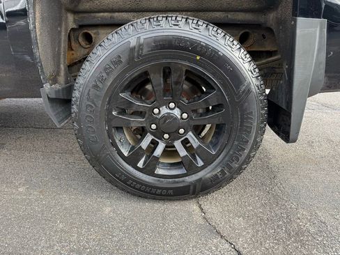 Used 2019 Chevrolet Silverado 1500 LT w/ All Star Edition image 25