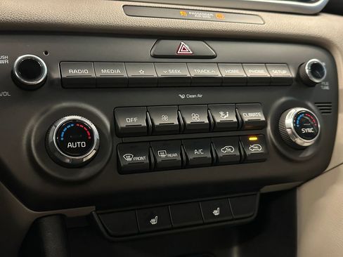 Used 2022 Kia Sportage LX w/ LX AWD Value Edition Package image 14