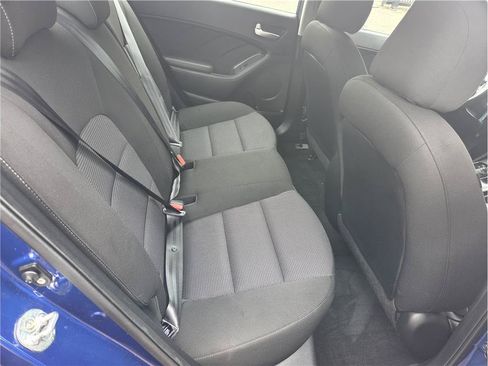Used 2017 Kia Forte LX FWD image 28