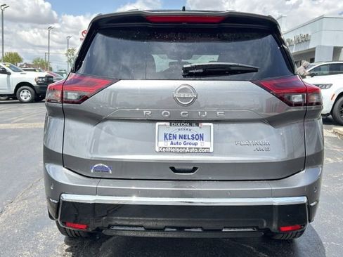 New 2026 Nissan Rogue Platinum AWD/4WD image 4