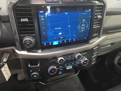 Used 2024 Ford F150 XLT image 22