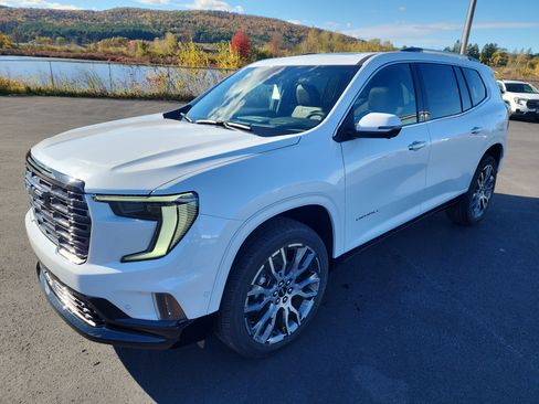 New 2026 GMC Acadia Denali Ultimate image 4