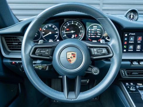 Certified 2023 Porsche 911 Carrera RWD image 23