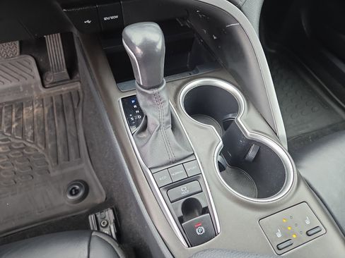 Certified 2023 Toyota Camry XLE w/ Cold Weather Package image 24