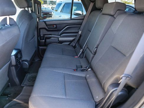 Certified 2025 Toyota 4Runner SR5 image 9