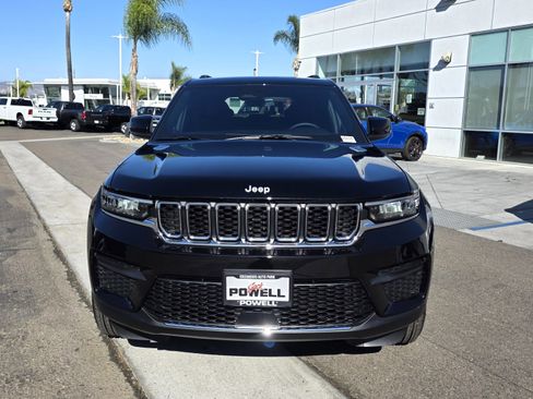 New 2025 Jeep Grand Cherokee image 7