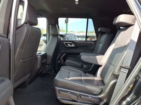Used 2024 Chevrolet Tahoe LT AWD/4WD image 13