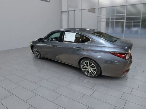 Used 2023 Lexus ES 350 w/ Premium Package FWD image 6