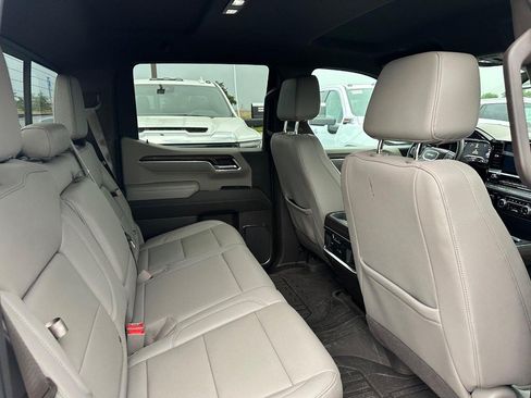 Certified 2024 GMC Sierra 1500 SLT w/ SLT Premium Plus Package AWD/4WD image 10