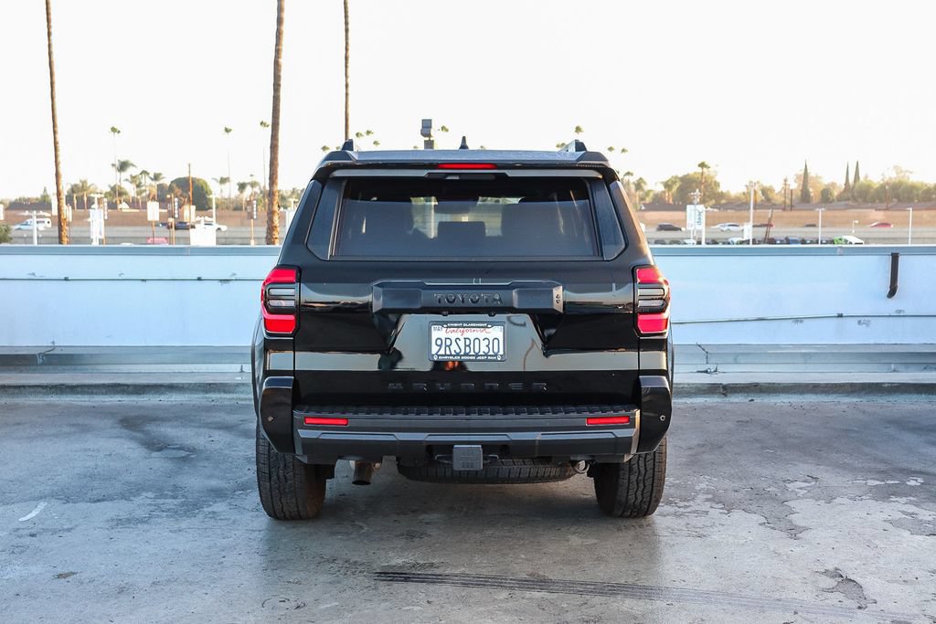 Used 2025 Toyota 4Runner TRD Off-Road Premium w/ Tow Technology Package AWD/4WD image 8