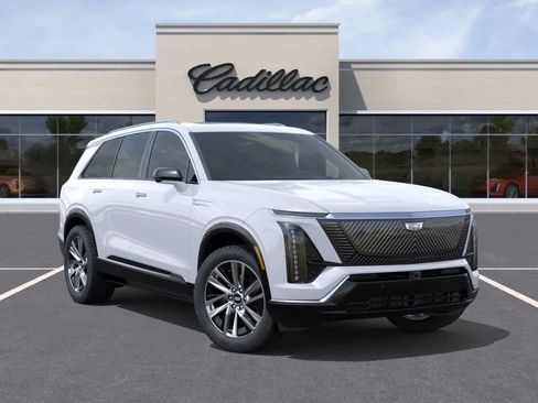 Used 2027 Cadillac Vistiq Luxury w/ LPO, Floor Liner Package AWD/4WD image 7