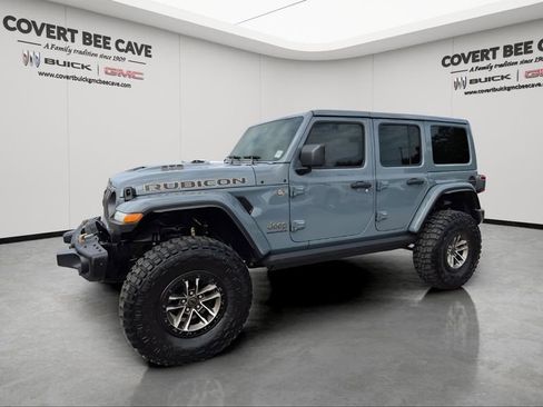 Used 2024 Jeep Wrangler Unlimited Rubicon 392 image 4