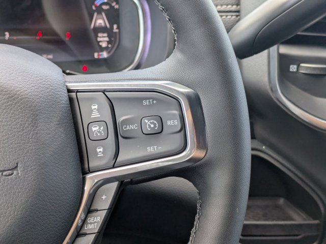 Used 2025 RAM 2500 Laramie w/ Night Edition RWD image 28