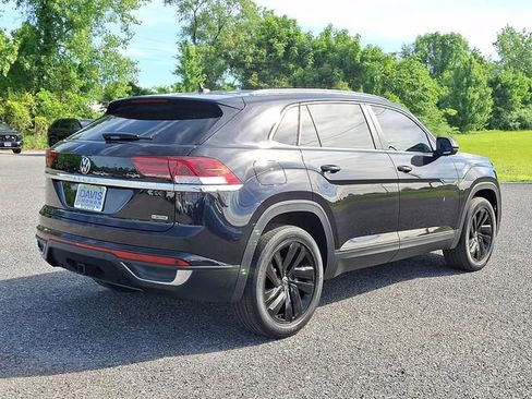 Used 2022 Volkswagen Atlas Cross Sport SE w/ Black Wheel Package AWD/4WD image 6