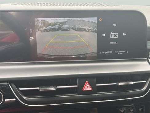 Certified 2024 Kia Seltos S FWD image 12