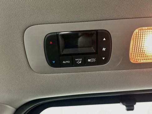 Used 2016 Honda Odyssey EX image 24