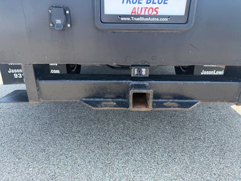 Used 2019 Ford F350 XLT AWD/4WD image 6
