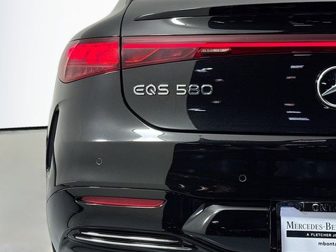 Certified 2023 Mercedes-Benz EQS 580 4MATIC Sedan image 15
