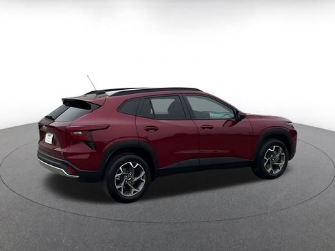 Used 2025 Chevrolet Trax LT image 15