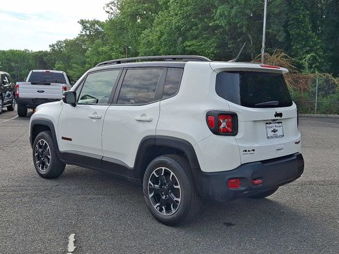 Used 2023 Jeep Renegade Trailhawk AWD/4WD image 5