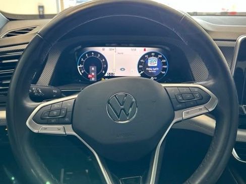 Used 2024 Volkswagen Atlas Cross Sport SEL Premium R-Line AWD/4WD image 10
