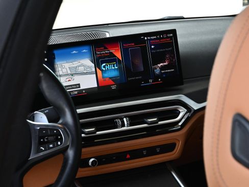 Certified 2024 BMW 330i Sedan w/ M Sport Package image 21