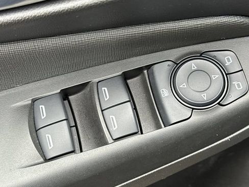 Used 2024 Buick Envista Preferred w/ Convenience I Package FWD image 12