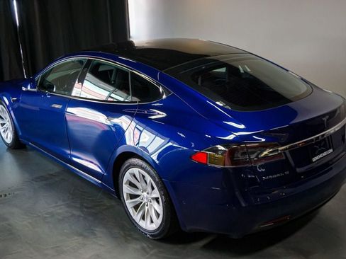 Used 2018 Tesla Model S AWD image 60