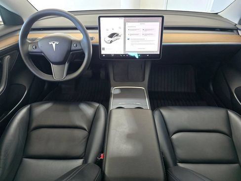 Used 2021 Tesla Model 3 Standard Range Plus RWD image 8