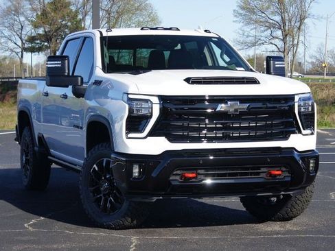New 2026 Chevrolet Silverado 2500 LTZ w/ Trail Boss Package AWD/4WD image 6