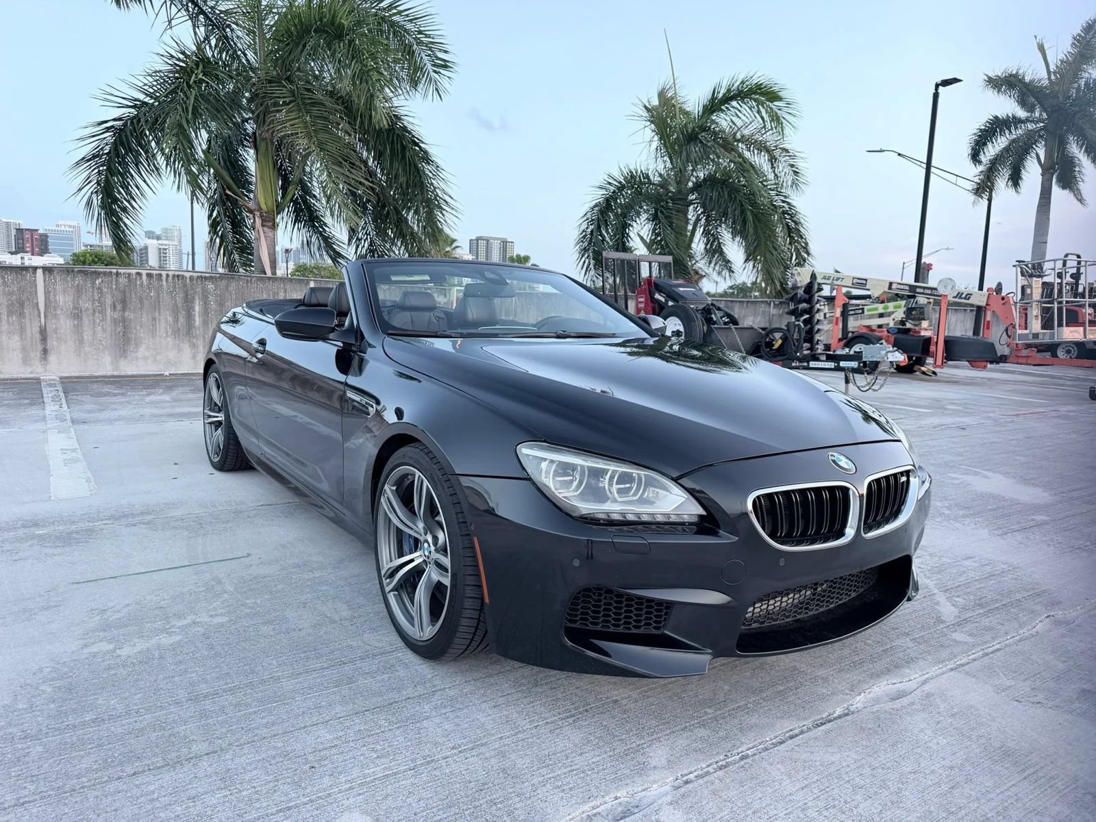 Used 2015 BMW M6 Convertible RWD image 3
