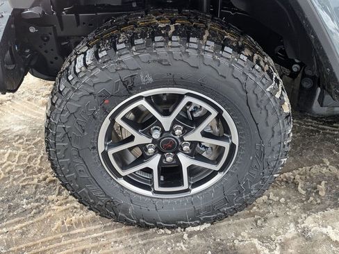 New 2026 Jeep Gladiator Rubicon image 9